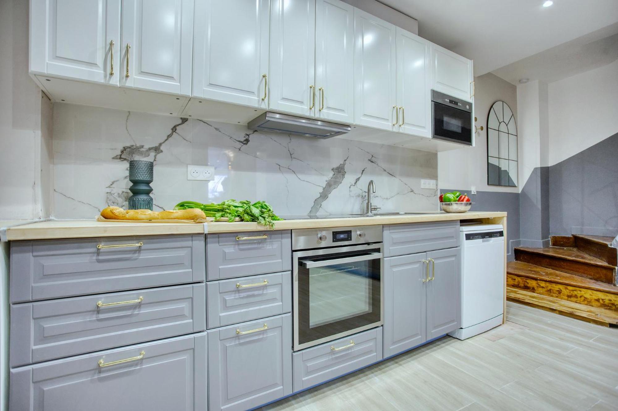 Elegant Triplex In Paris - Ideal For 10 - Aircon ภายนอก รูปภาพ