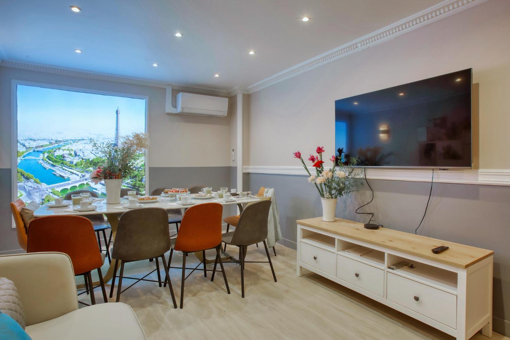 Elegant Triplex In Paris - Ideal For 10 - Aircon ภายนอก รูปภาพ