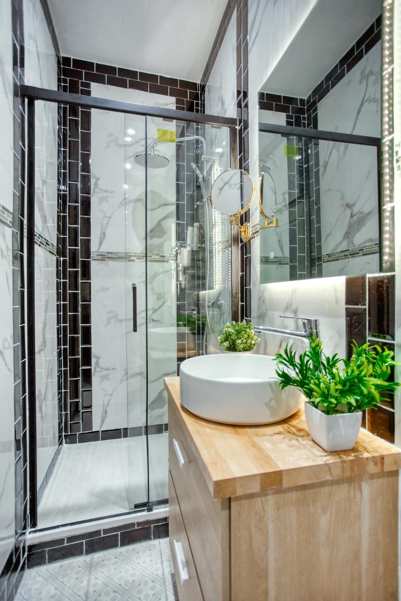 Elegant Triplex In Paris - Ideal For 10 - Aircon ภายนอก รูปภาพ