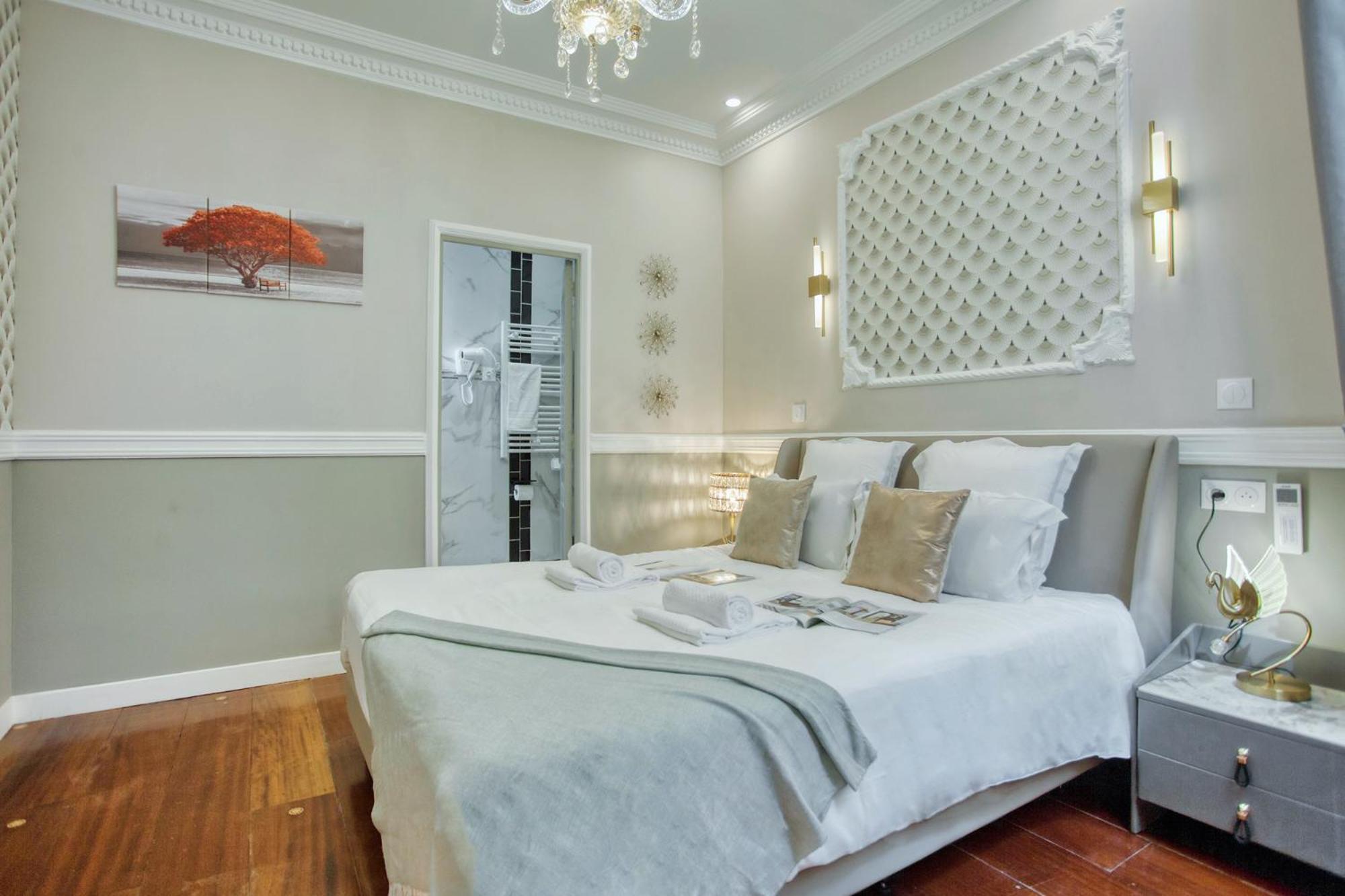 Elegant Triplex In Paris - Ideal For 10 - Aircon ภายนอก รูปภาพ